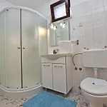 Tina Apartmán