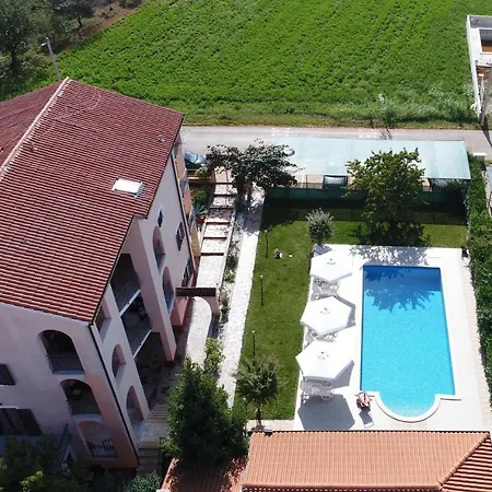 Tina Apartman Novigrad Istria